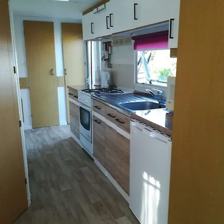Campsite Domek Holenderski Gawliki Wielkie